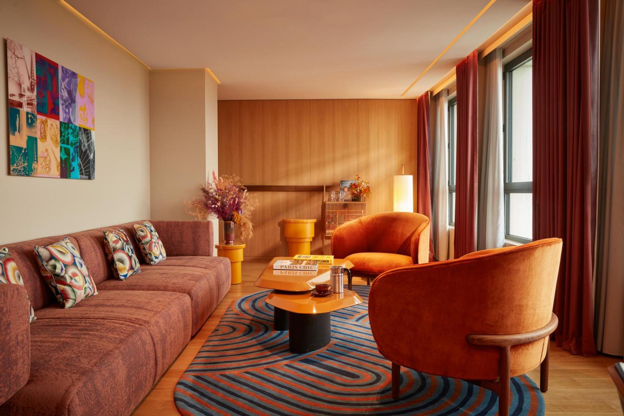 So/ Paris Hotel Екстер'єр фото A suite at the hotel