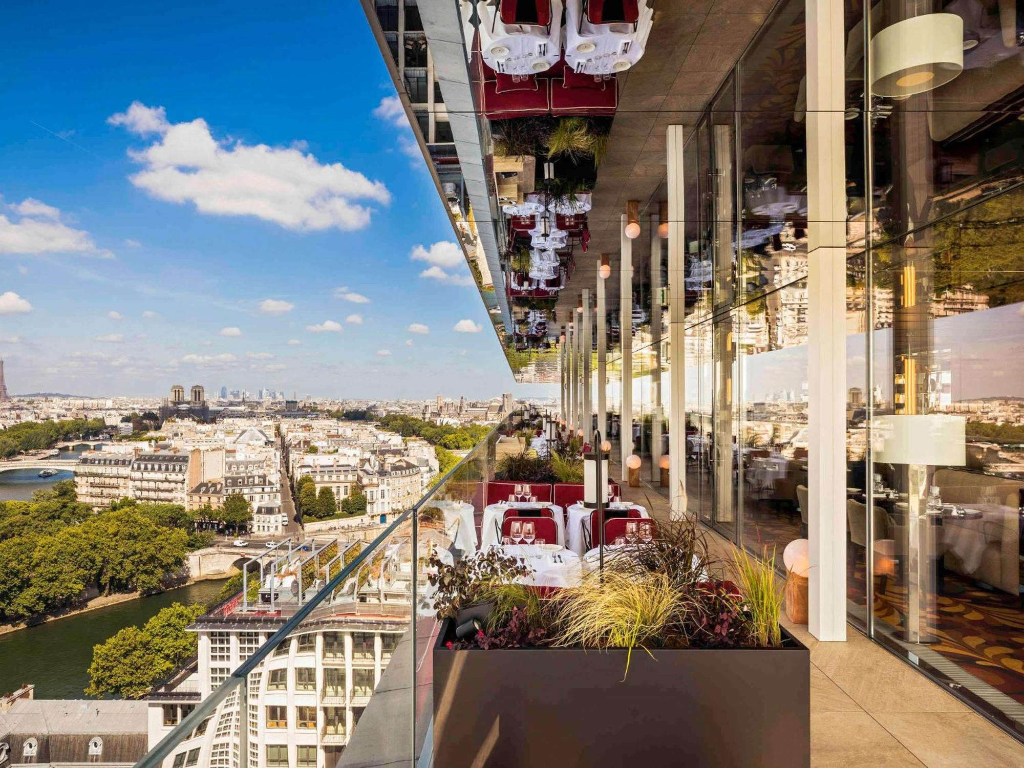 So/ Paris Hotel Екстер'єр фото The restaurant